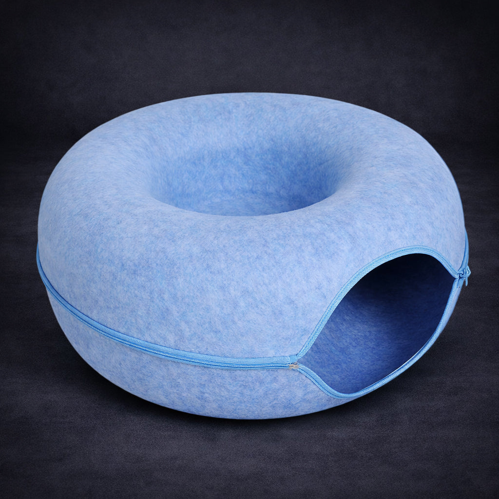 Soft cat bed cave with round calming design