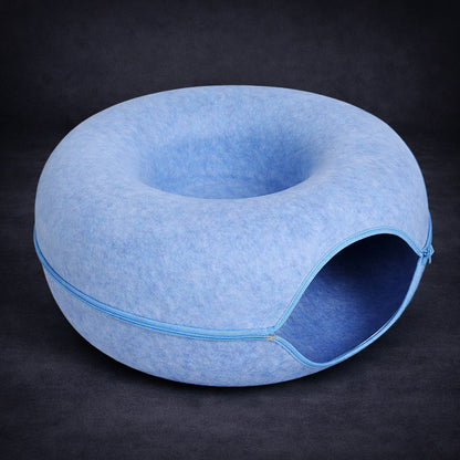 Soft cat bed cave with round calming design